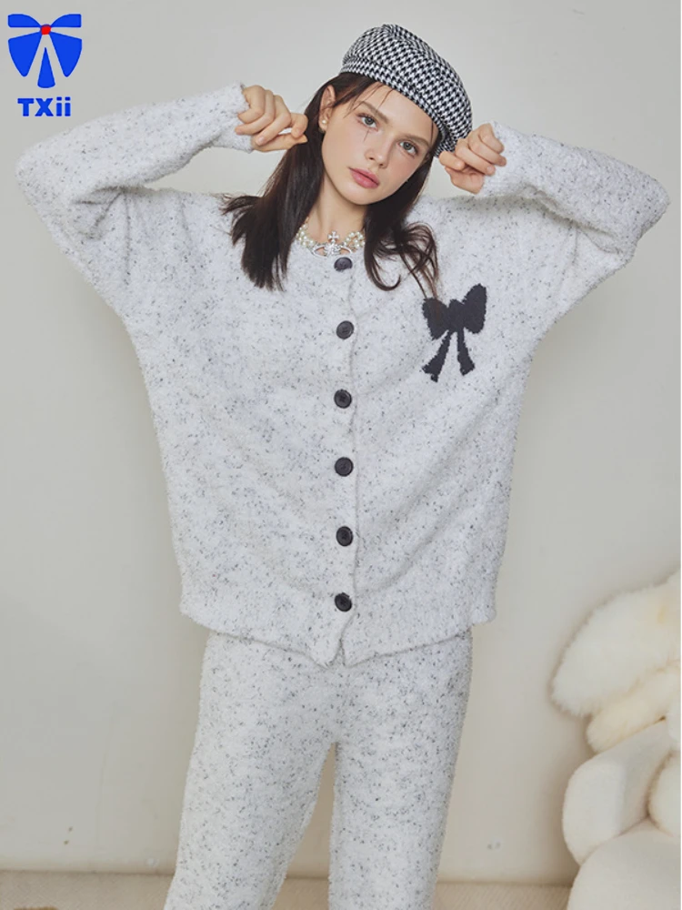 2024 Half-side Velvet Thickened Cartoon Printing Sweet Casual Colored Yarn Home Clothes Two-piece Fashionable and Comfortable