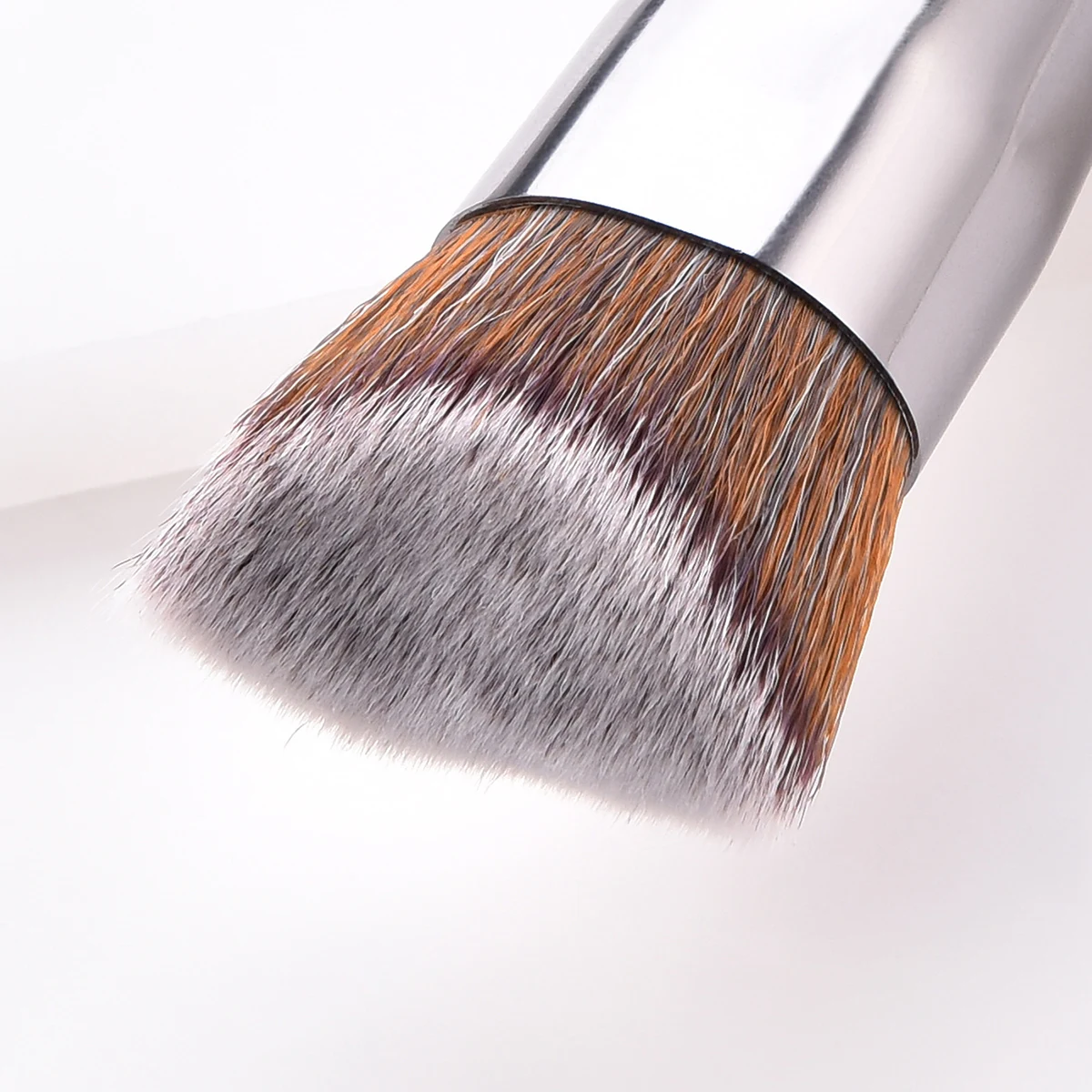 

Wooden Handle Makeup Brush Set Half Moon Bristles Premium Powder Cosmetics Brushes For Women Professional Facial Use T-01-464