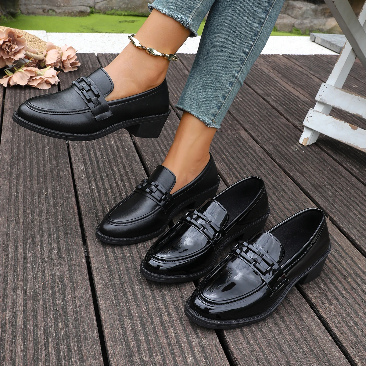 Women'S Shoes Loafers Black - Sepatu Loafer Wanita Slip-On dengan Dekorasi