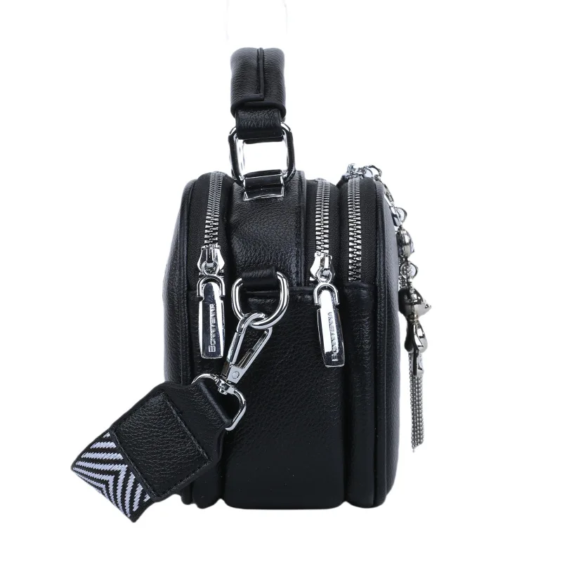 

New high-end versatile crossbody bag, women's soft leather hand-held small square bag, simple and niche style shoulder bag