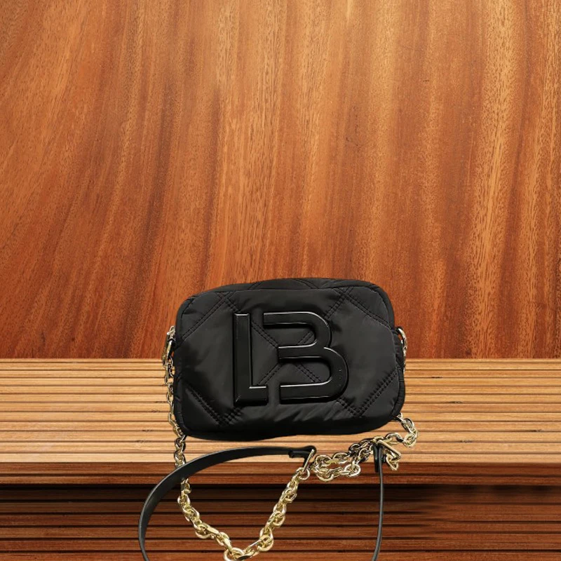 2024 Spanish Fashion Big B Original Standard Iron Chain Thin Shoulder Strap Shoulder Bag.