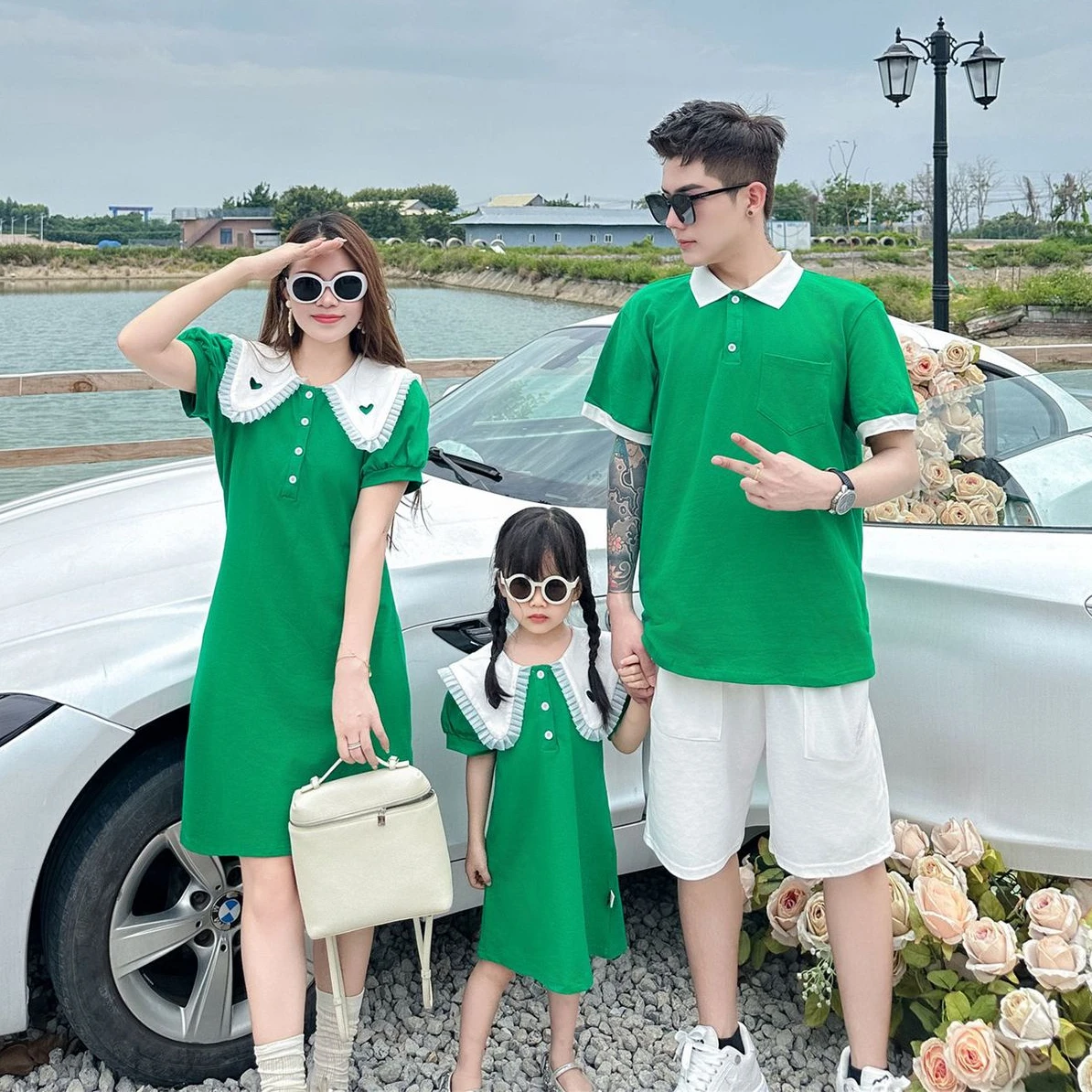 Family Matching Green Clothes Mom Daughter Matching Dresses with Big Collar Heart Dad Son Polo Shirts Korean Children Clothing