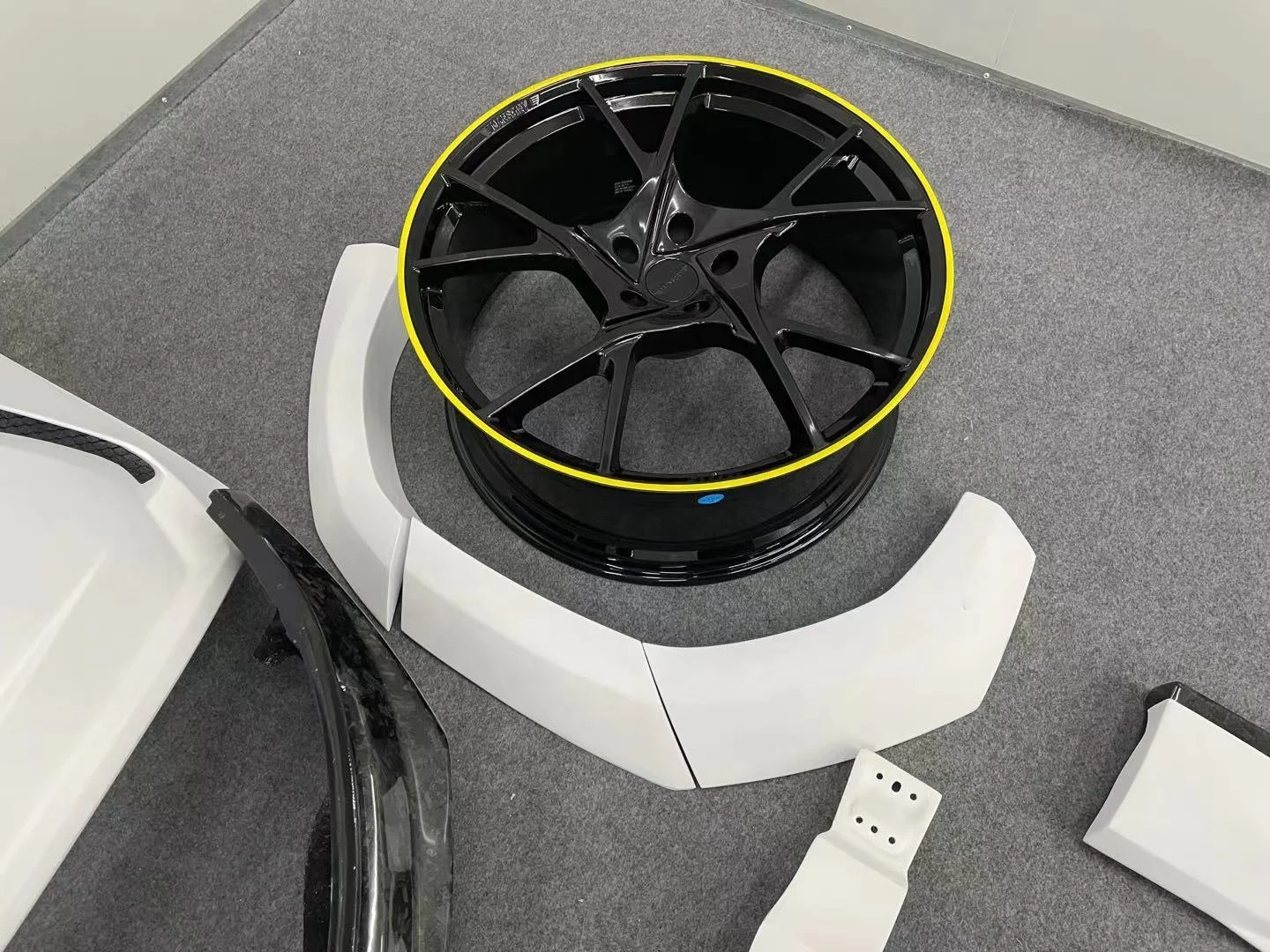 Kit carrozzeria Ms in fibra di carbonio forgiata a secco Set completo paraurti anteriore, cofano paraurti posteriore per 'Lamborghini Urus