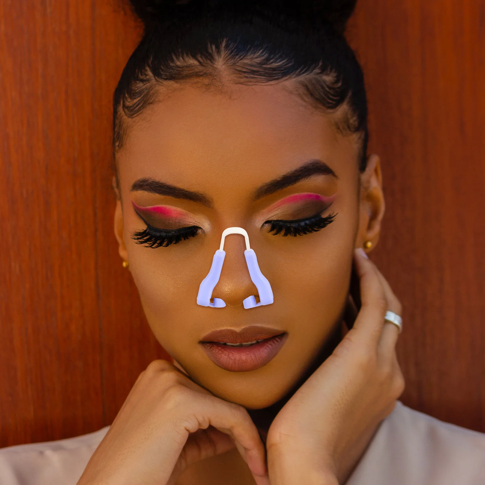 

Silicone Nose Lifter Shaper Bridge Slimming Clip Comfortable Corrector for All Types Enhance Facial Aesthetics