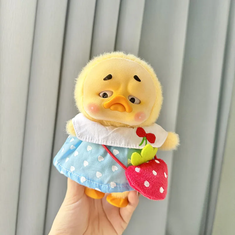 Pato Plush Vestuário Conjuntos para Jardim de Infância, Acessórios bonitos do bebê, Pequeno Amarelo Duck Doll Clothes, Annoying Duck Upset