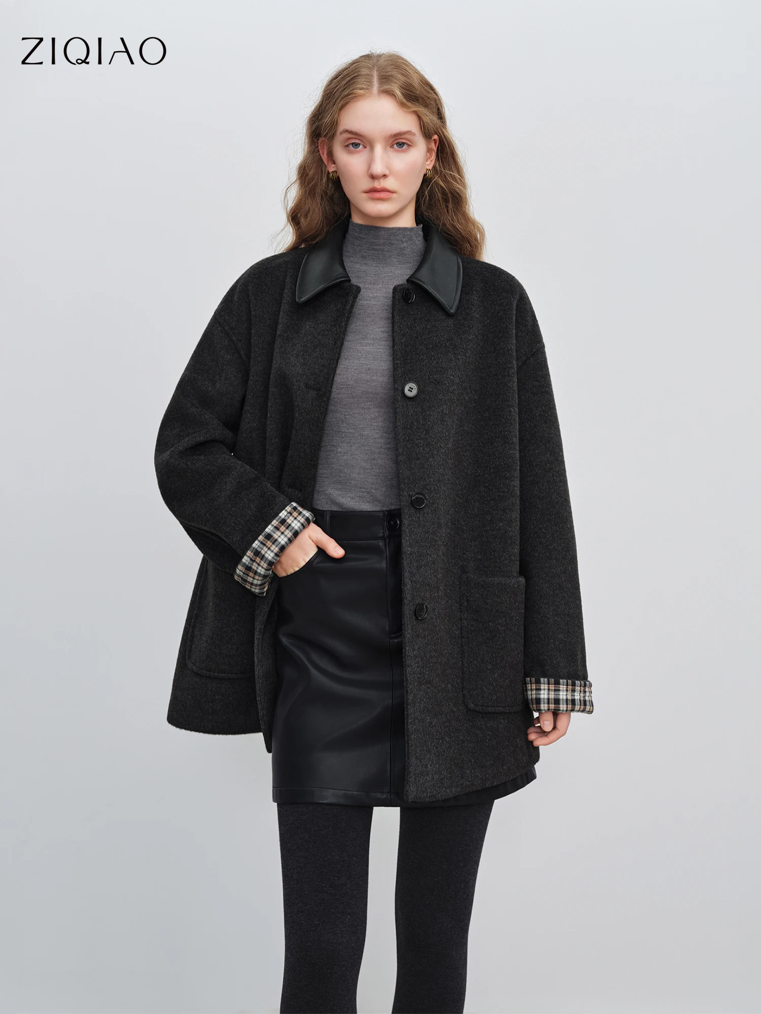 

ZIQIAO Women's Plaid Patchwork Faux Leather Collar Wool Coat 2025 Winter New Style Mid-Length Coat Daily Commuting Travel