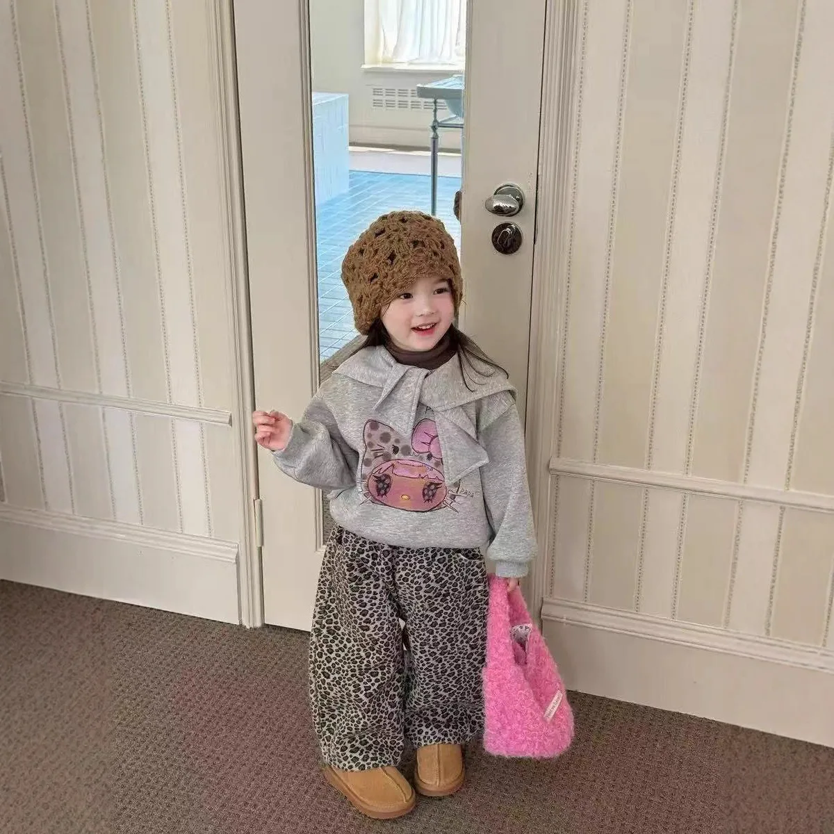 Girls Set 2025 Autumn and Winter New Navy Collar Cute Hoodie Casual Leopard Print Pants Brown Base Three Piece Set Daily Wear