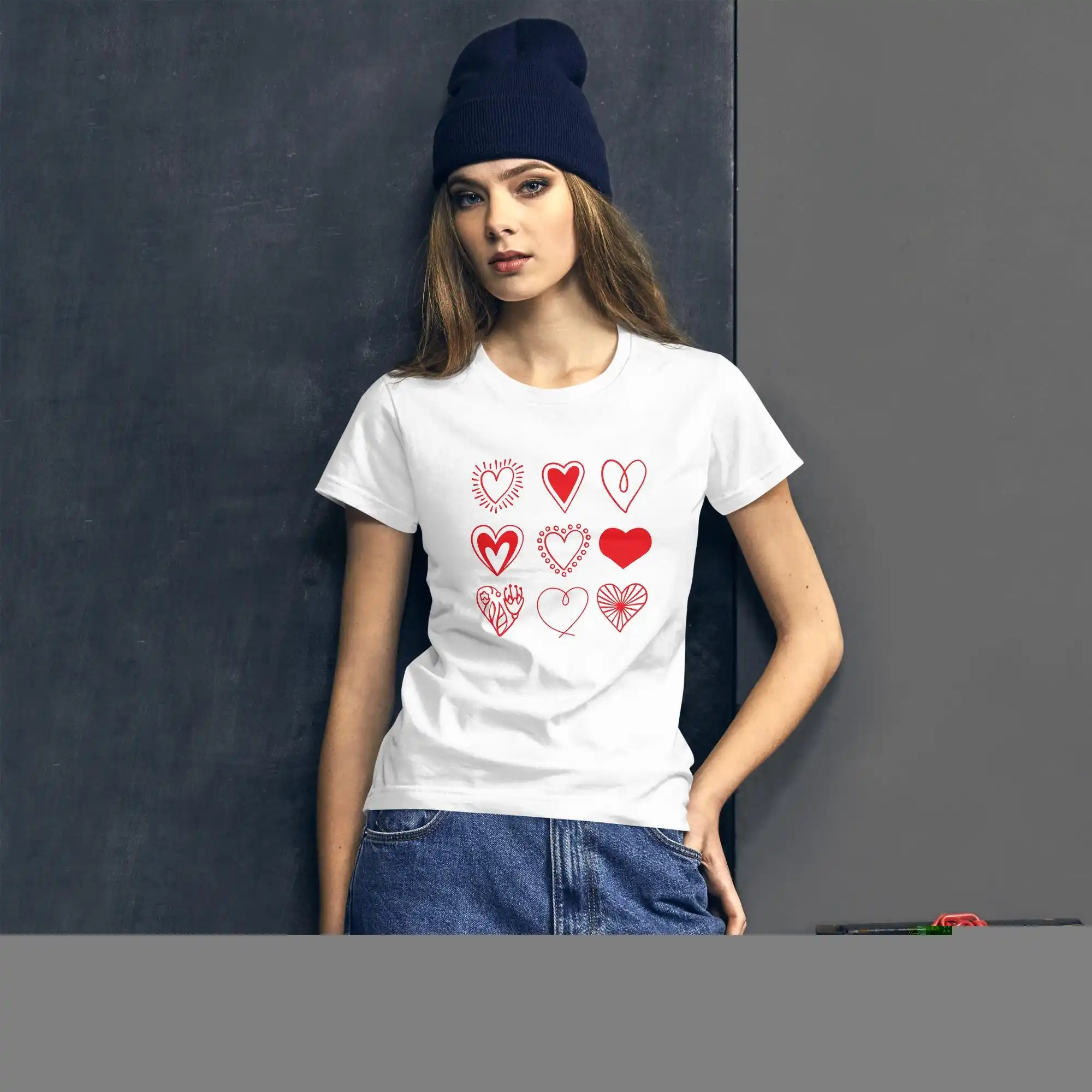 

Женская модная футболка с коротким рукавом Nine Hearts Love