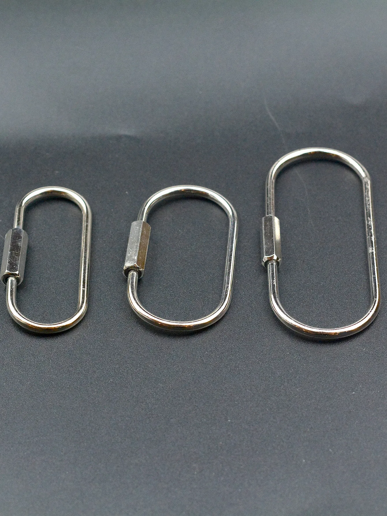 3 sizes simple silver plate brass oval running course Screw Locking Carabiner Key ring Keychain EDC gift
