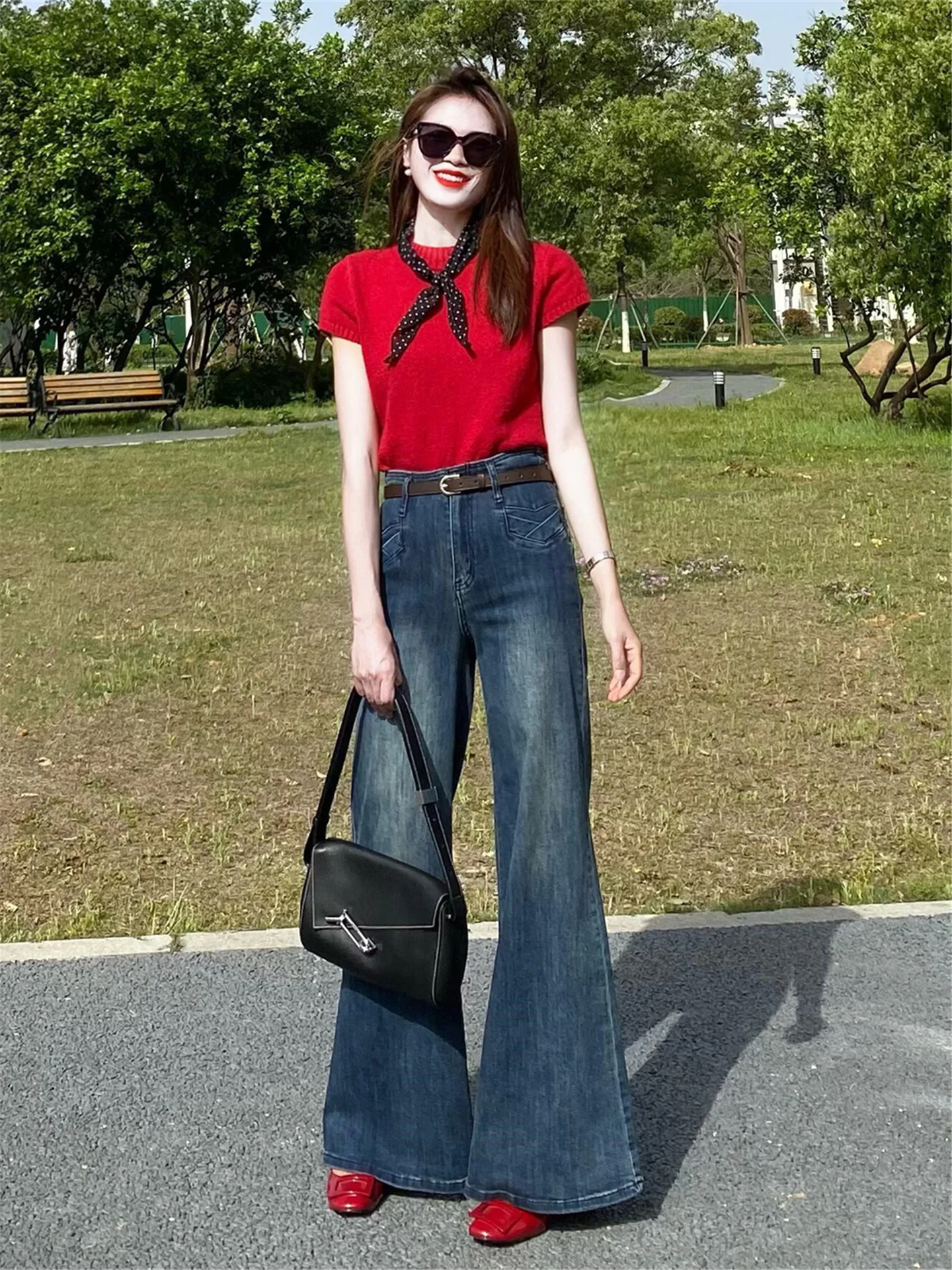 

Retro American Street Loose Fit Bell Bottom Jeans Women's Spring High Waist Long Taller Dragging Pants Cotton Soft Washed