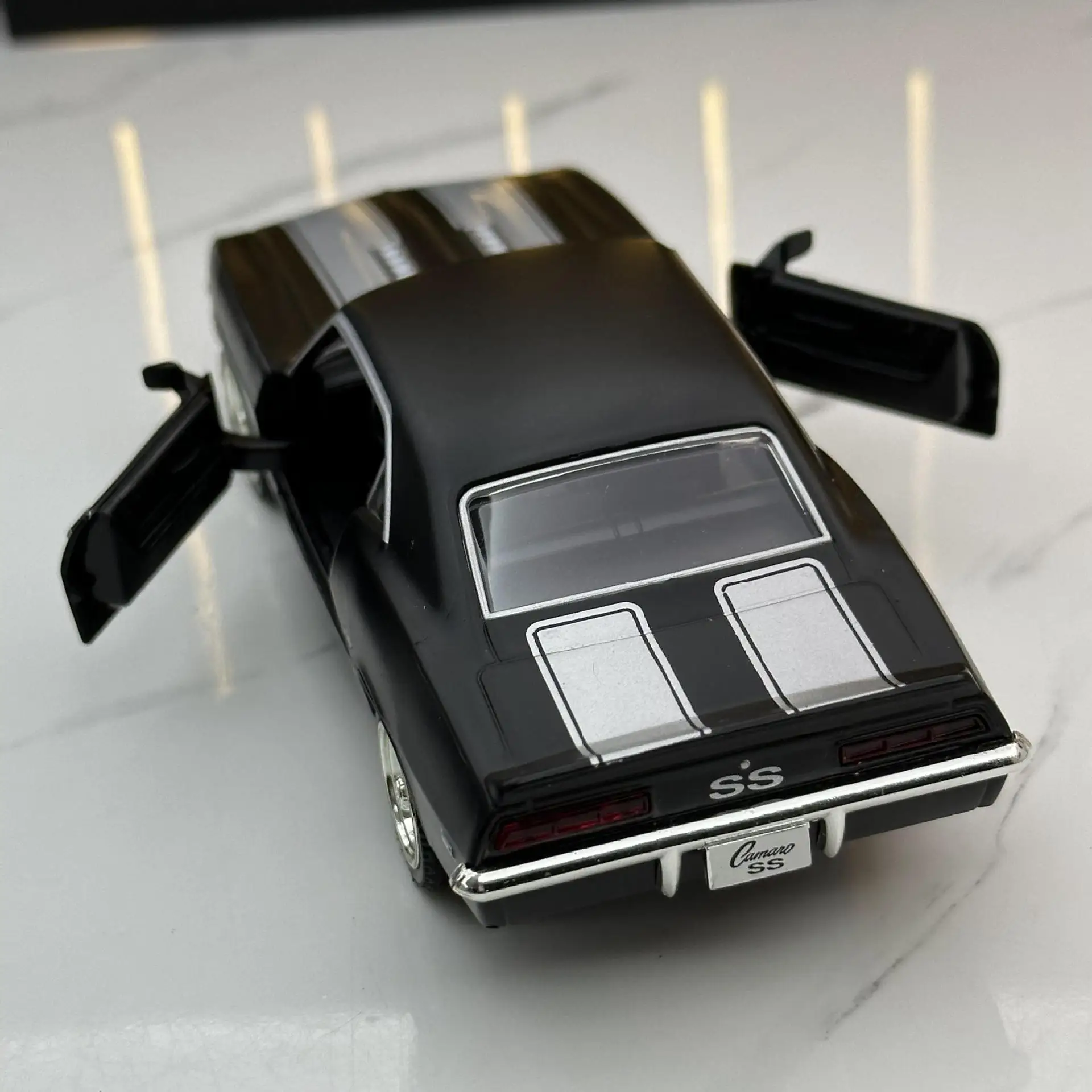 1:36 1969 Chevrolet Camaro SS Car Model Scale Metal Diecast Replica Home Miniature Art Vehicle Hobby Decoration Kid Boy Toy A318