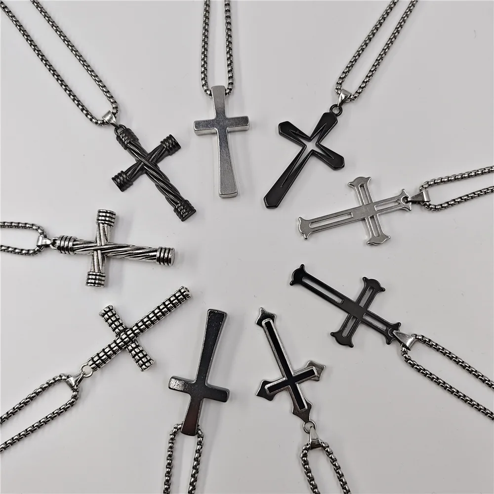 

Hip-Hop Personality Cross Clavicle Chain Accessories European And American Titanium Steel Retro Cross Pendant Sweater Chain