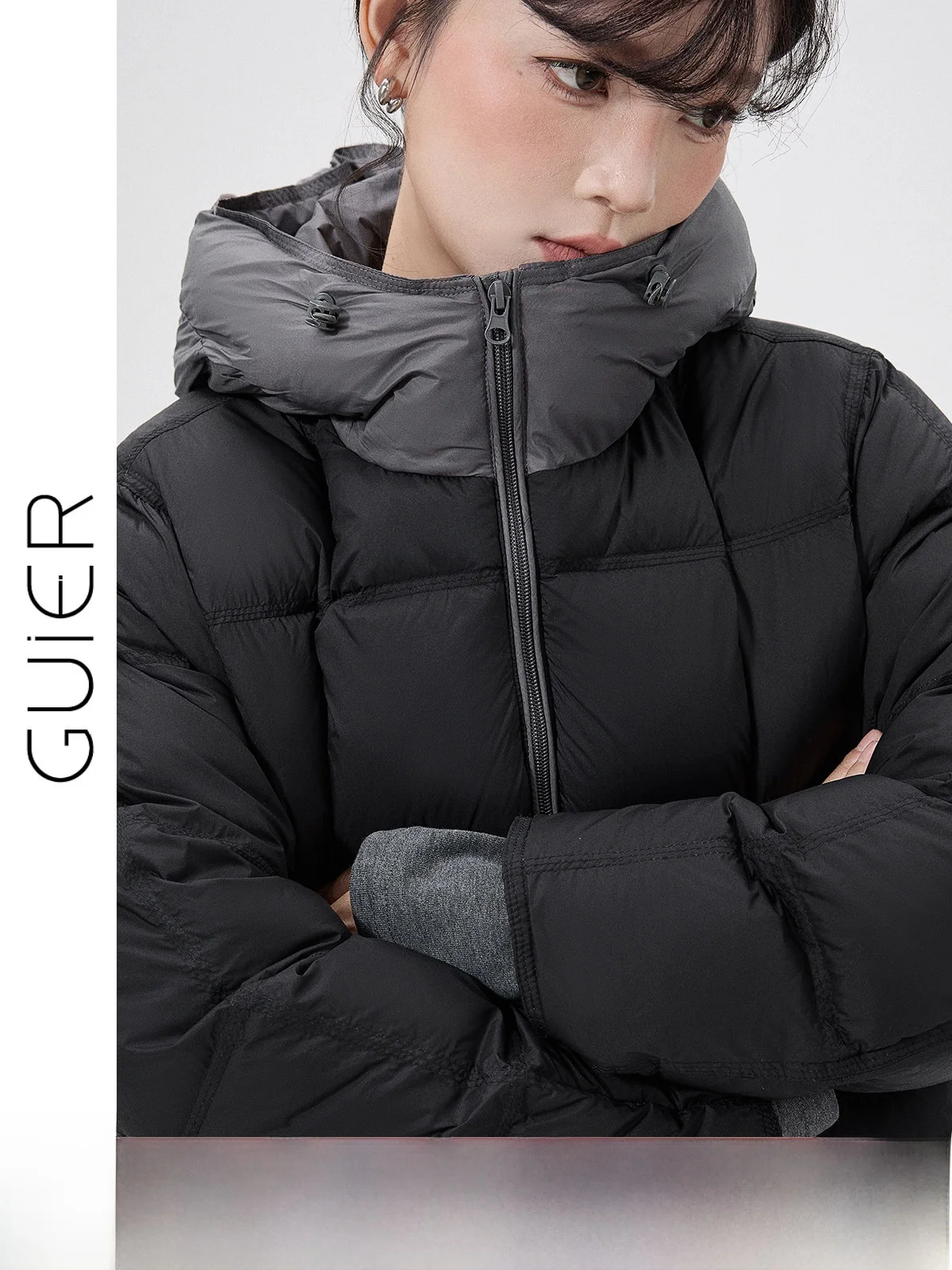 

Guier Color Block Duck down Jacket Women's Winter New Style White Duck Feather Warm Stand Collar Hooded Coat Casual Style Zip...