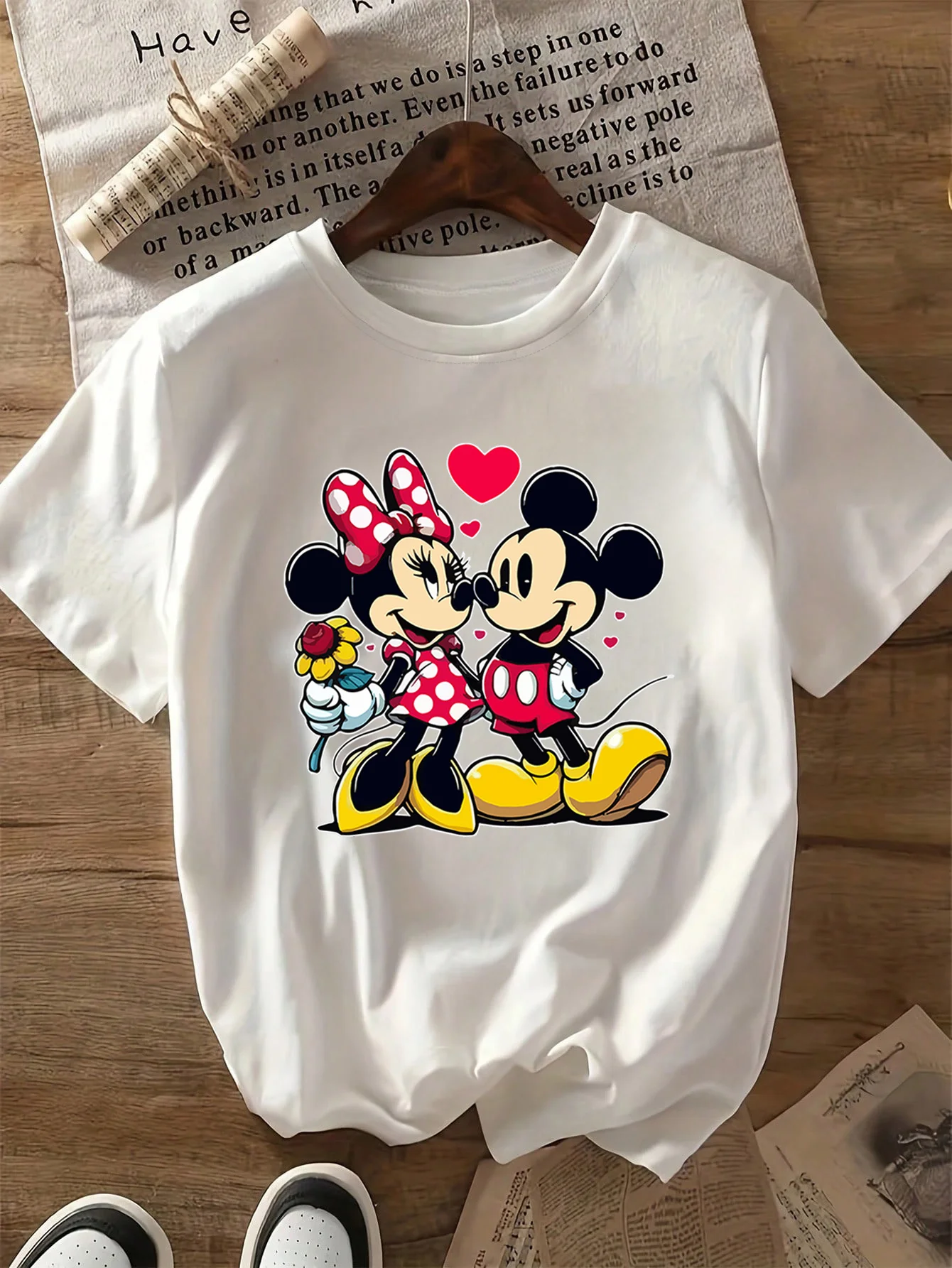 

2025 Disney Pattern Printed Women's Casual Comfortable Unique Smiling Face Black Round Neck Short Sleeve T-shirt