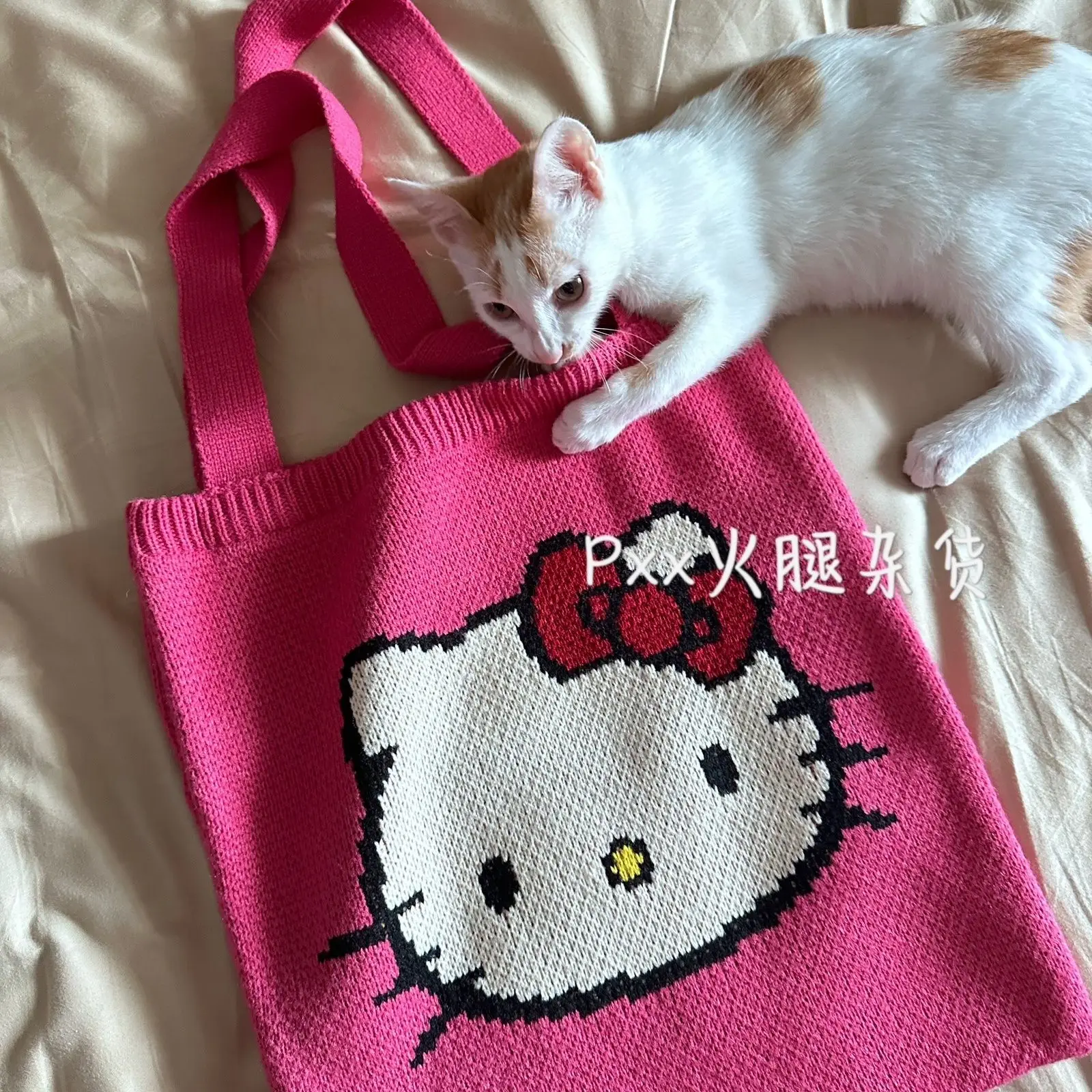 

Sanrio Hello Kitty Kawaii Black Leather Handbag Jisoo Same Style Hawaii Series Cartoon Hand Knitted Bag Woolen Shoulder Bag