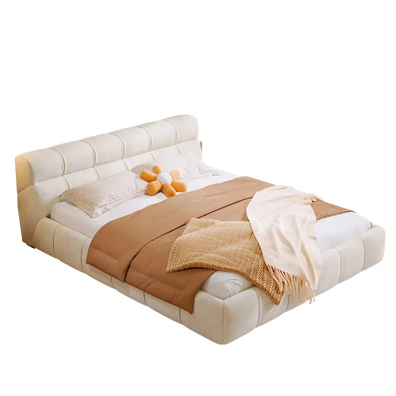 

Technology cloth cream wind puff light luxury modern simple master bedroom Internet celebrity ins wind cloud cloth art bed