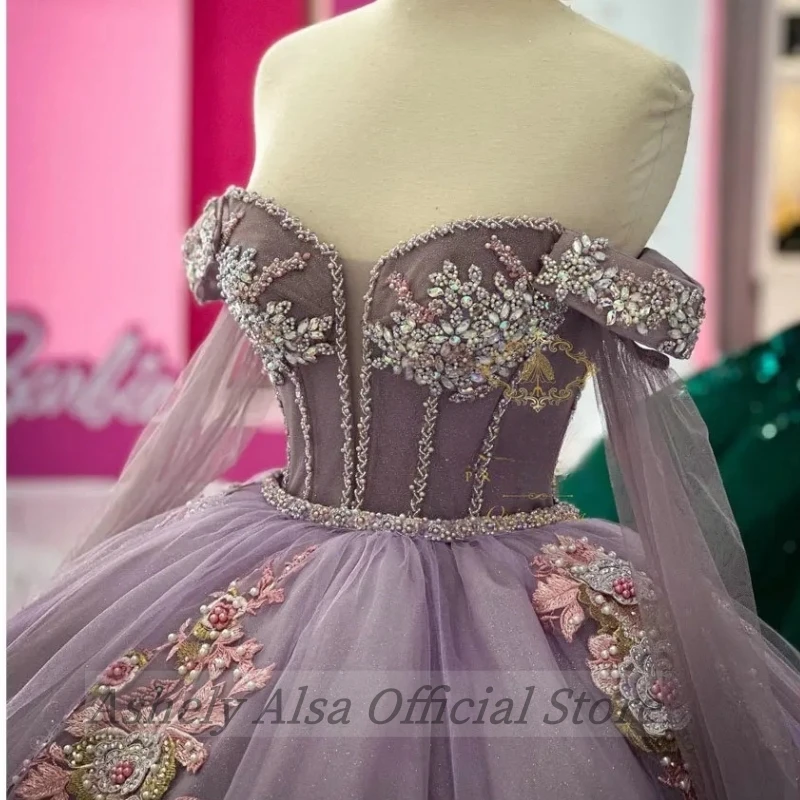 Customized Real Picture Luxury Lilac Quinceanera Dresses Crystal Corset Ball Gown Birthday Party Dress Prom Vestido De 15 16