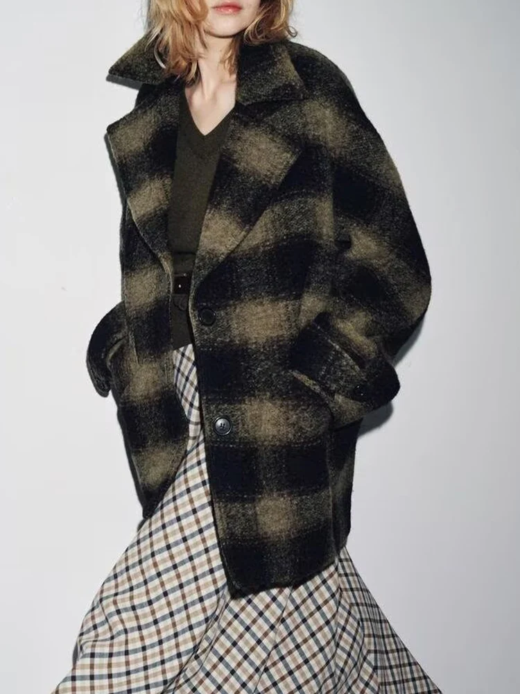 

Новая модная женская модная тенденция в европейском и американском стиле, осенне-зимнее свободное универсальное пальто в клетку с лацканами