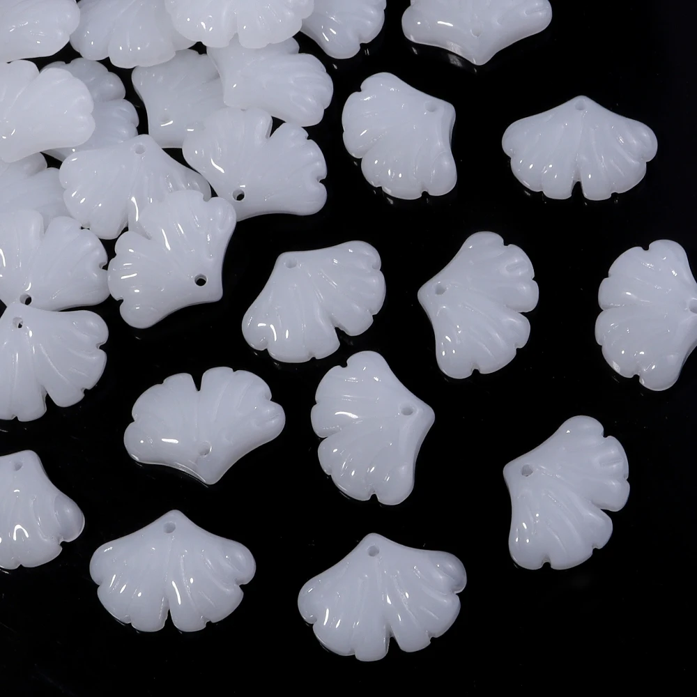 30pcs Glass Leaf Beads for DIY Jewellery Making