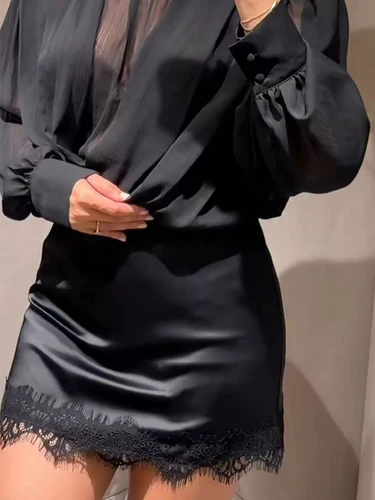 Imagen 2 del producto Minifalda de encaje para mujer, falda Sexy plisada de cintura alta para mujer, novedad de verano, Falda corta de encaje