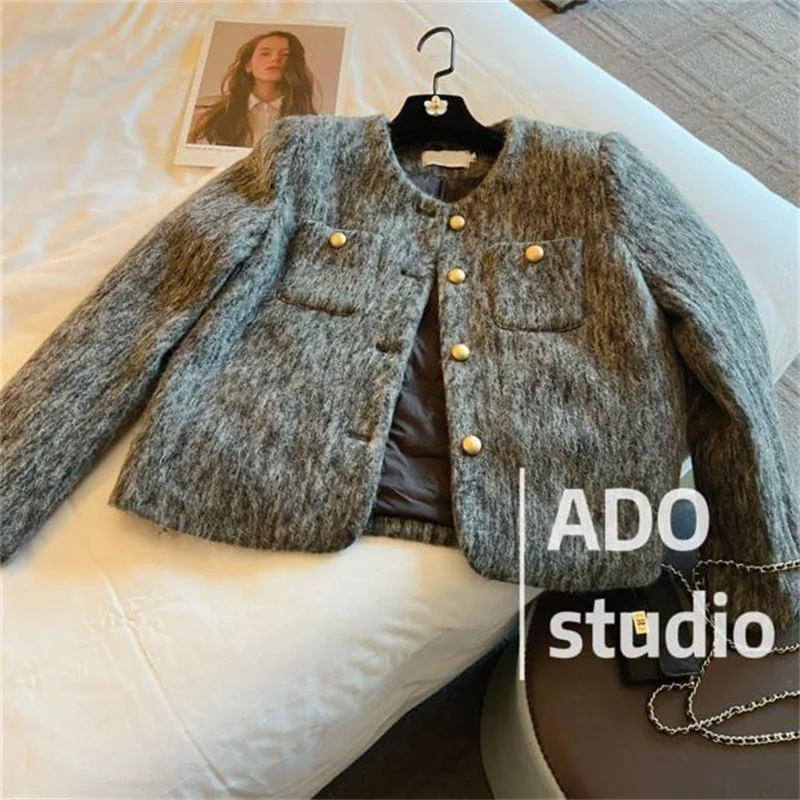 Temperament Gray Small Fragrant Spring Jacket With Down Linner Lining New Round Neck Single Breasted Short Top For Autumn 2024