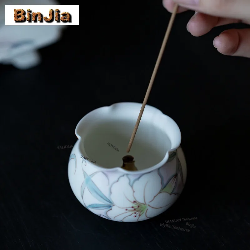Hand Drawn Lilies Incense Holder Mist Smoking Steamers Incense Burners Mosquito Repellent Incense Consecrate Censer Teaset Craft
