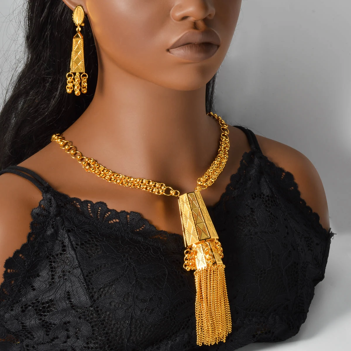 مجموعة مجوهرات أرابيسك النحاسي - مراجعة Men Accessories In Dubai وسعره