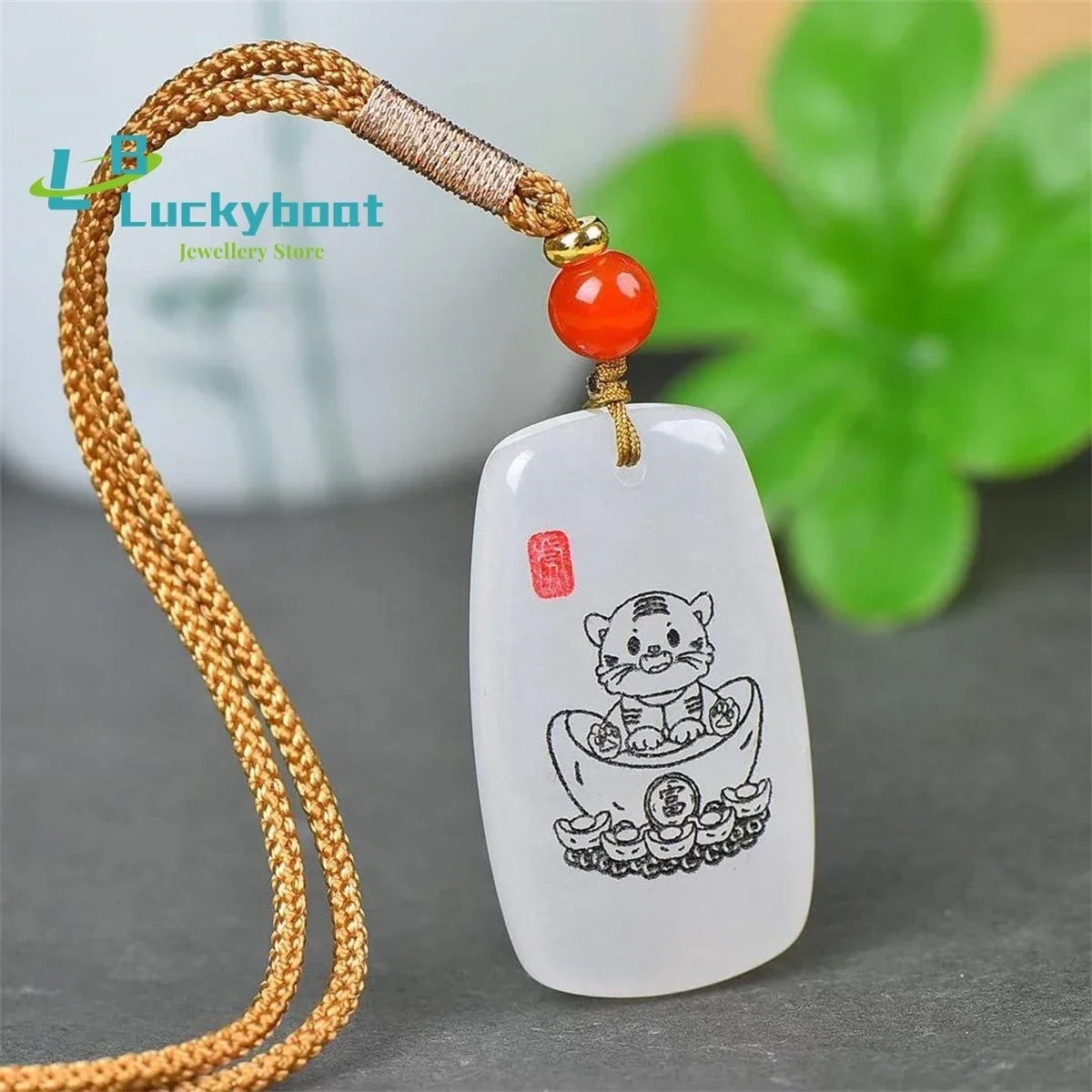 Natural Gold Silk White Jade Fortune Cat Pendant Simple and Generous Personality Fashion Versatile Men and Women