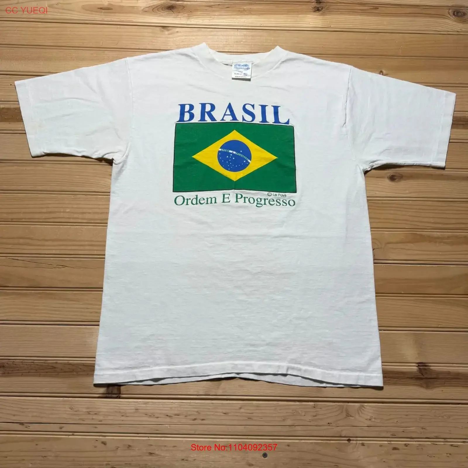 Camiseta Vintage Anos 90 com Bandeira do Brasil e Motto Nacional Ordem e Progresso, Tamanho Grande EUA, Lavada, Casual, Ligeiramente Estilo Streetwear Masculino