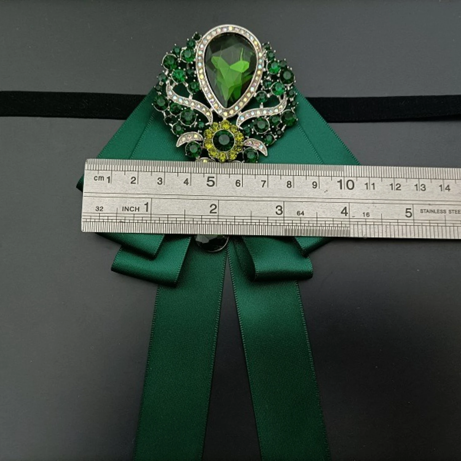 جديد فاخر حجر الراين الزفاف ربطة القوس فيونكة بروش جيب منشفة مجموعة رجال الأعمال مأدبة دعوى قميص اكسسوارات الزفاف 3 قطعة مجموعة