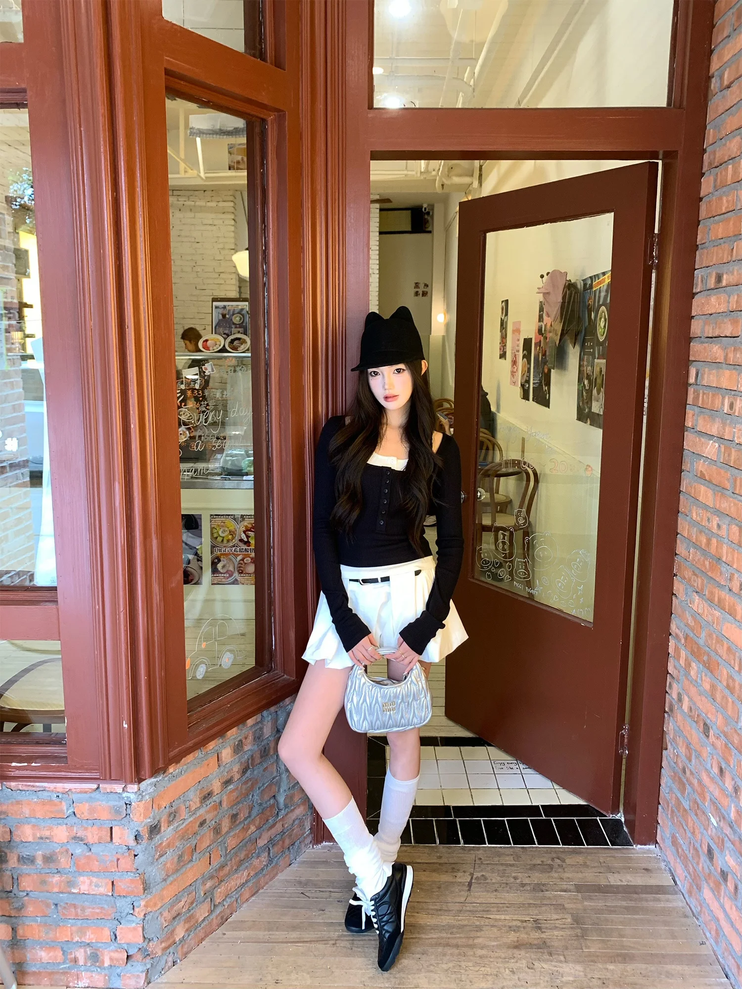 

Женская футболка-поло с длинным рукавом и воротником хенли, имитация двухслойности, осенняя новинка, простой дизайн, топ для женщин