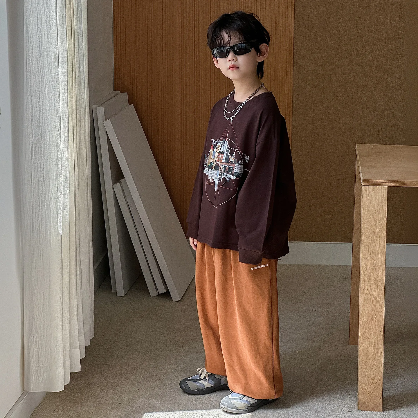 

Новая корейская повседневная универсальная модная футболка с длинными рукавами 2025 года, трендовая футболка с длинными рукавами и принтом, весна и осень