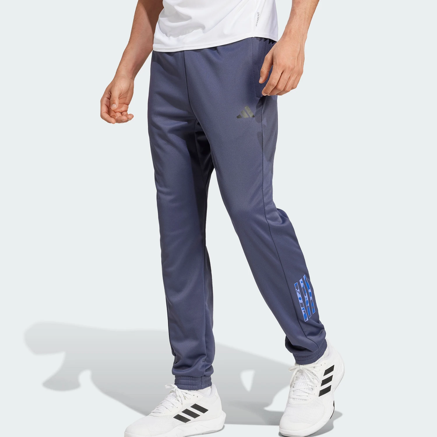 

Оригинальные новые мужские повседневные зауженные брюки для тренировок Adidas IX0925