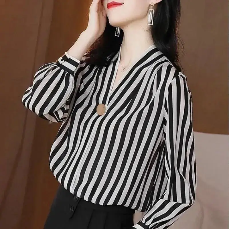 Fashion Printed V-Neck Button Striped Chiffon Shirt Oversized Casual Tops 2022 Autumn New Women\'s Clothing Office Lady Blouses