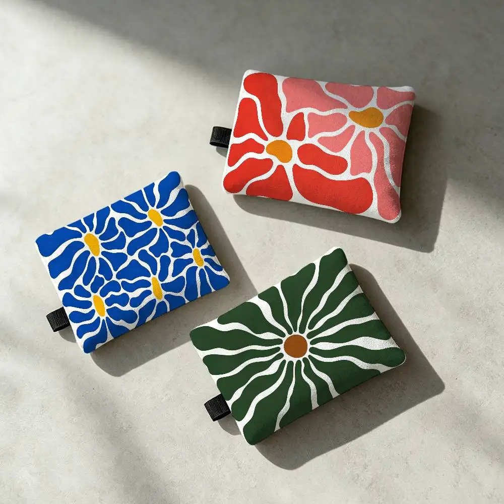 Flowers Vintage Matisse Style Zippered Coin Purse with Detachable Carabiner – Mini Coin and Key Pouch