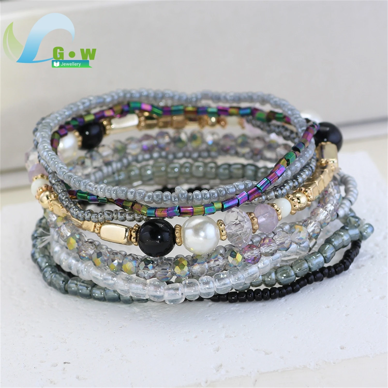 Bohemian Layered Pearl Bead Bracelet Set Natural Crystal Stone Handmade Jewelry 10-Piece Gift for Women Beach Vacation Festival