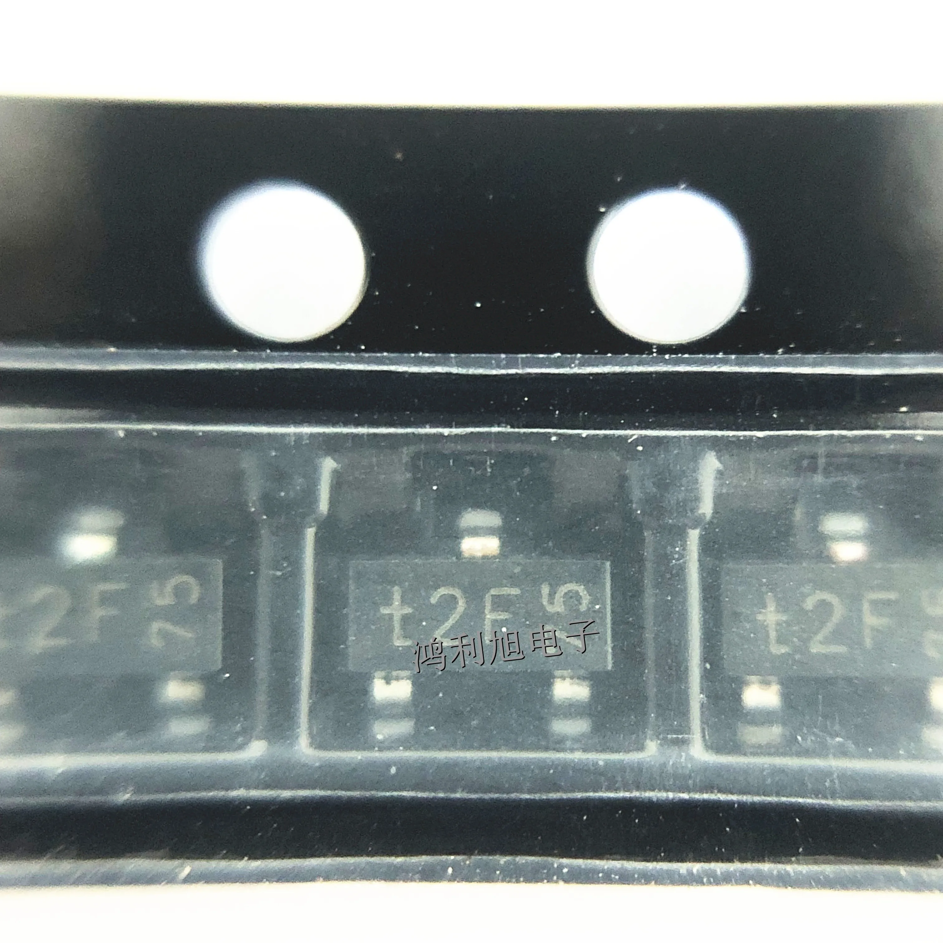 100 Teile/los PMBT2907A PMBT2907A,215 KENNZEICHNUNG:t2F Trans GP BJT PNP 60V 0,6A 250mW 3-Pin SOT-23 T/R