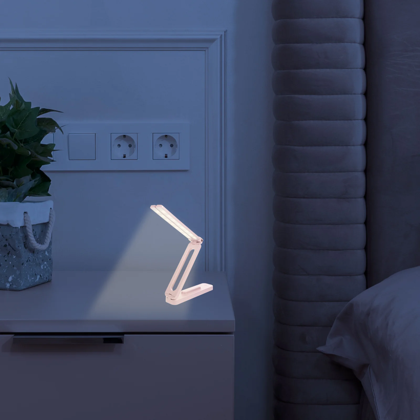 

Foldable LED Desk Lamp Double Head Rechargeable Reading Light USB Powered Portable Table Lamp for Study Work Travel Use