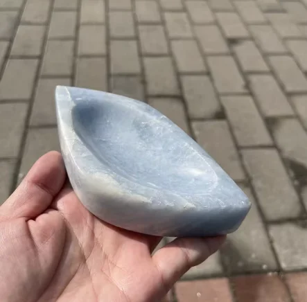 Natural Beautiful Heart shaped round gemstone blue calcite Celestite crystal Bowl For Home Decoration