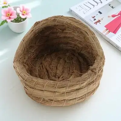 

Handmade Straw Woven Chicken Bird Breeding House Cozy Sleeping Bed For Poultry Easy Assembly Woven Nest For