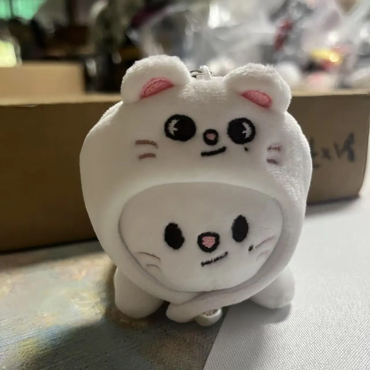 New Stray Kids Plush Cartoon Doll SKZOO Party Pose Doll Party Pendant Felix Wearing Hat Cute Keychain Peripherals