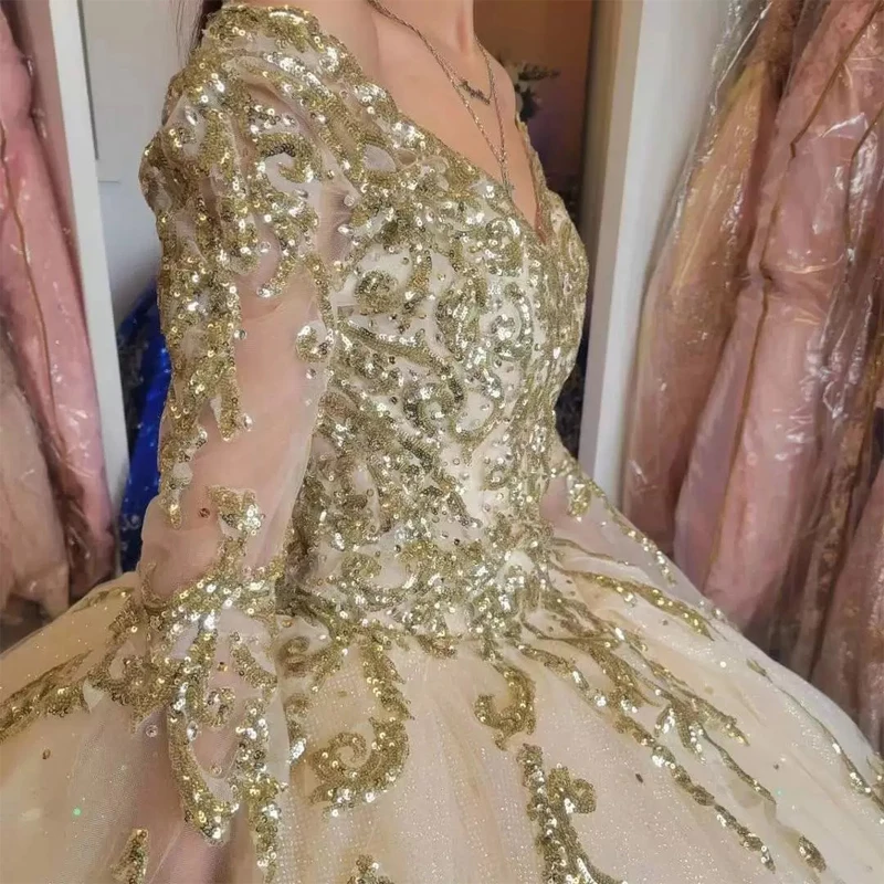 فستان فاخر Quinceanera الشمبانيا ، الدانتيل زين ، ثوب الكرة الكريستال ، فستان حفلة الأميرة الحلو