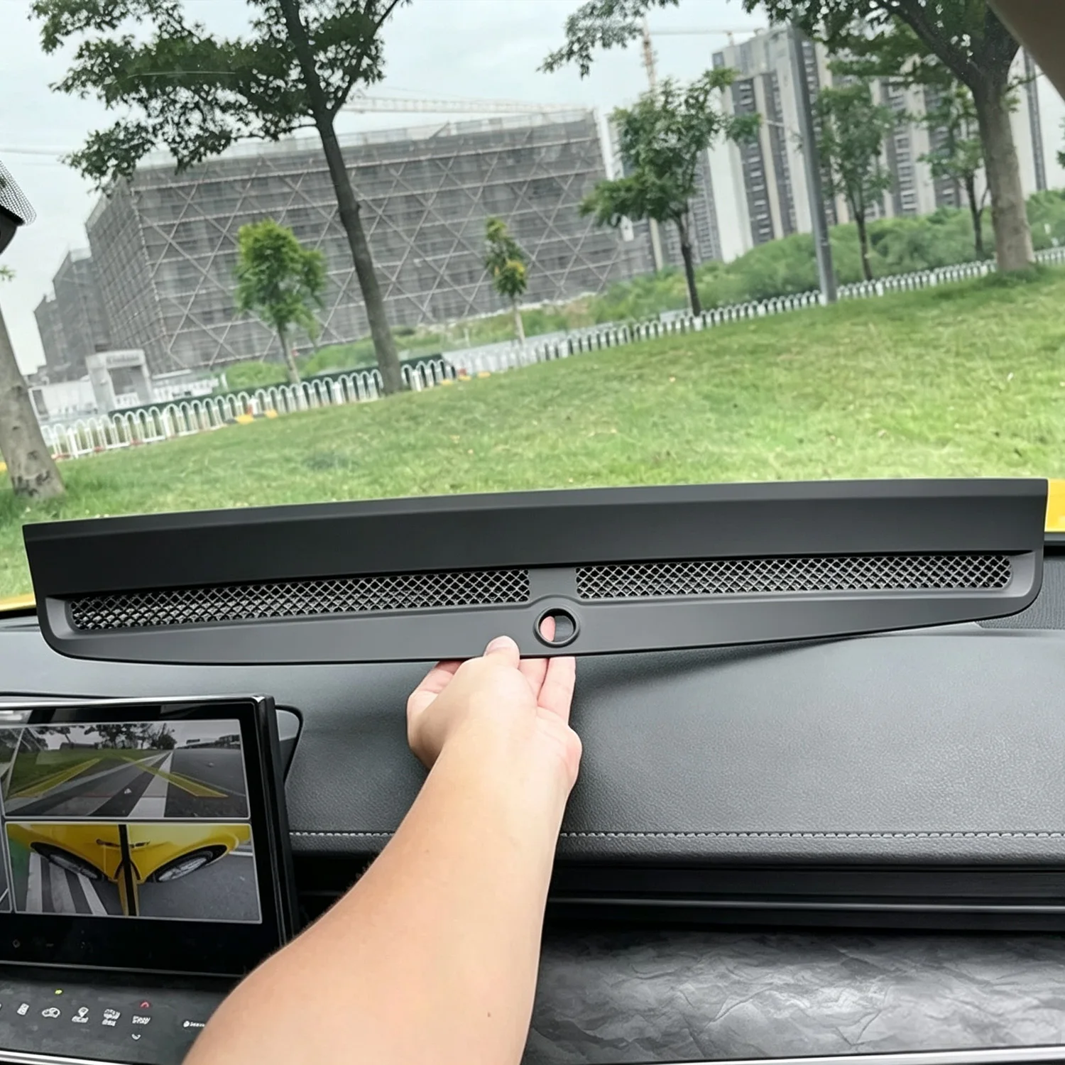 For Toyota Camry 9th Gen 2024-2026 Dashboard Air Vent Cover Defrost Vent Dust Protection Trim Car-Styling Interior Accessories