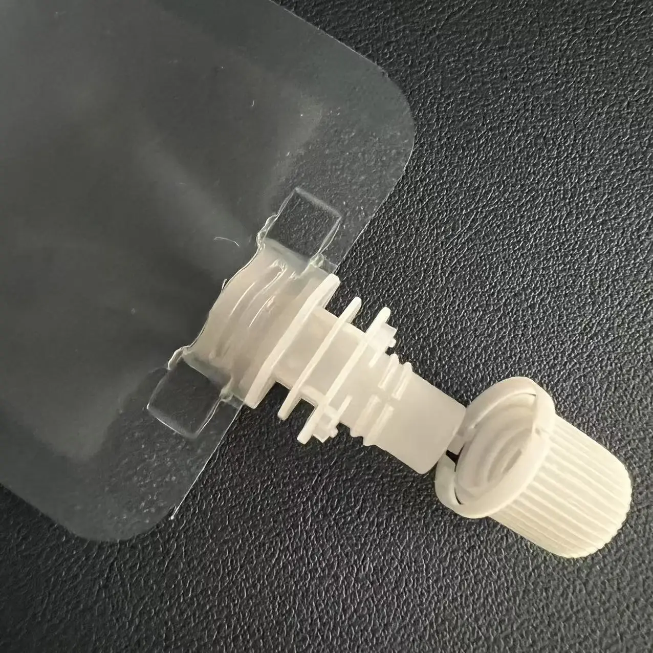 10 قطعة 0.86Dia الوقوف البلاستيك شرب حقيبة التعبئة والتغليف صنبور الحقيبة DIY بها بنفسك المشروبات السائل عصير الحليب القهوة التخييم التخزين في الهواء الطلق