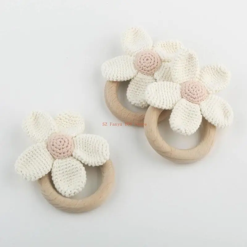 

96GC Crochet Knitted Flower Teether Soothing Toy Baby Molar Chewing Toy Rings