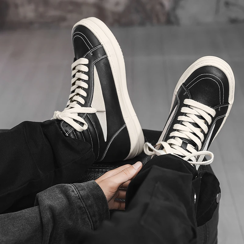 

New Men's PU Leather Casual Shoes, Fashionable Thick-soled Flat Shoes, Young Men's Lace-up Sports Shoes, High-top Shoes 39-44