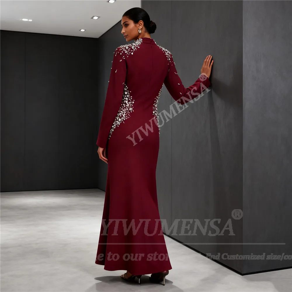 ชุดราตรีผ้าชีฟองสีไวน์แดงประดับคริสตัลสำหรับเจ้าสาว คอสูง แขนยาว ชุดออกงานพรอม ชุดงานเลี้ยง ชุดรับรองสำหรับสุภาพสตรี