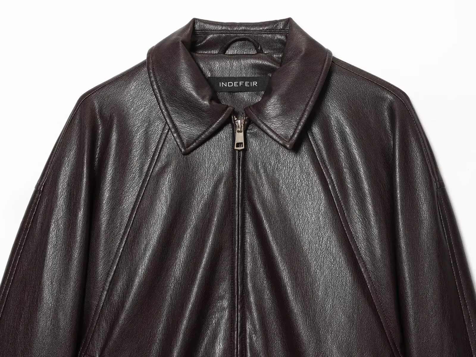 BSAY フェイクレザーパイロットジャケット女性のためのファッション秋冬新固体長袖ラペルジップショートコートシックな女性トップス