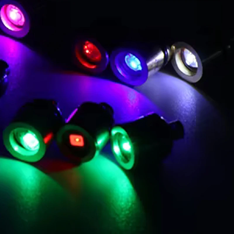 

2pcs Mini LED Light Key Chain Luminated Keyring Pendant Colorful Mini Electronic Light Keyring Flashlight Lamp Keychain