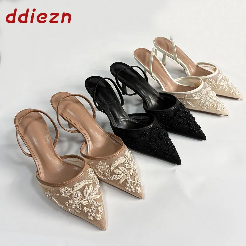 

Модные женские туфли-лодочки на тонком каблуке с вышивкой и бисером, с сетчатыми вставками, с ремешком на пятке, сандалии-мюли с острым носком